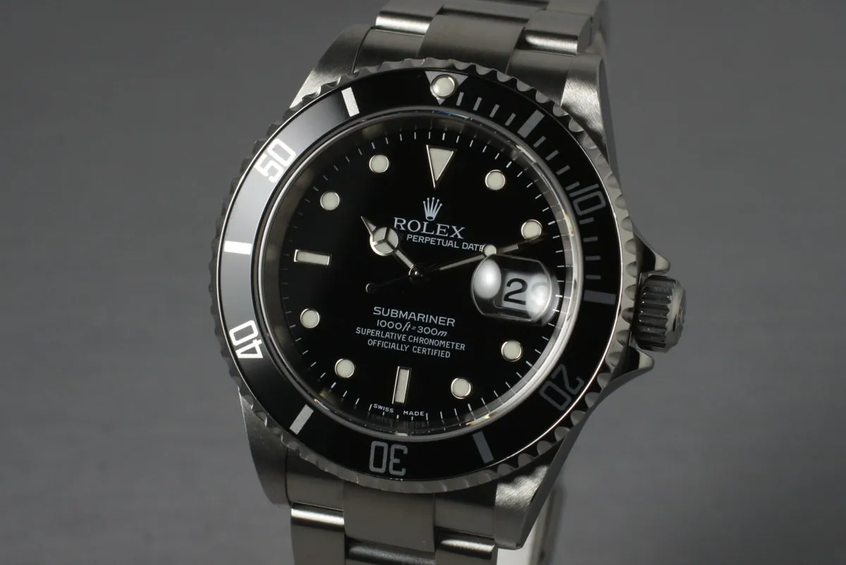 2005 Rolex Submariner 16610T