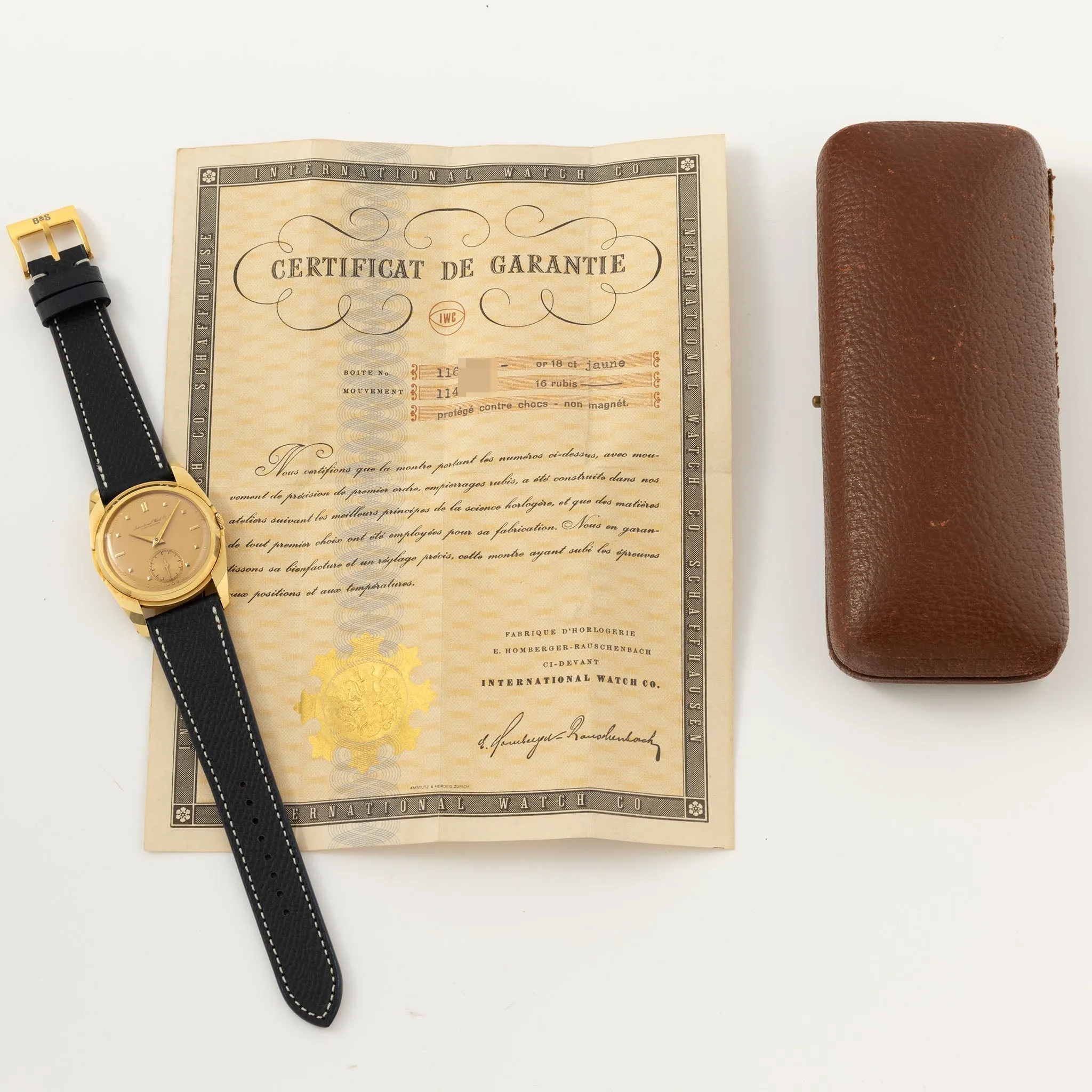 IWC Dresswatch in 18 k yellow gold "UFO " case with box and original guarantee paper