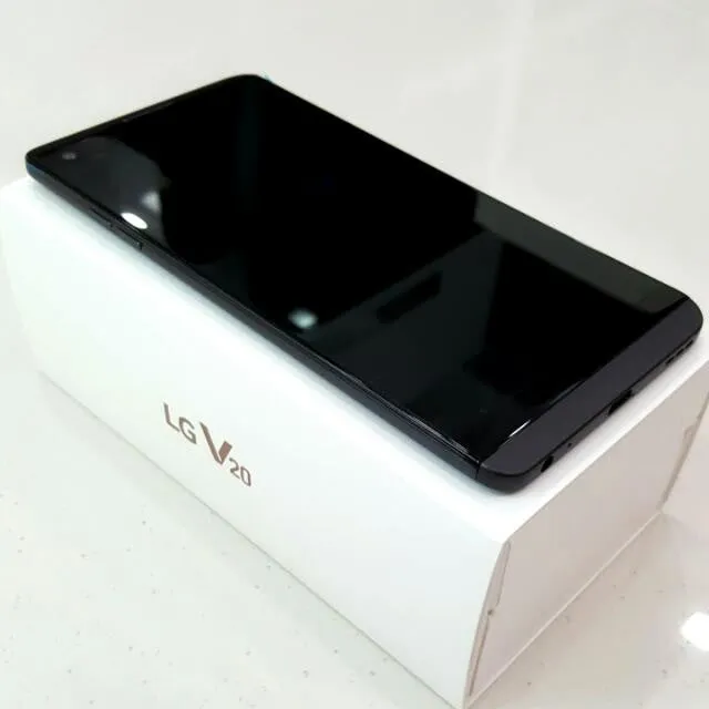 LG V20 Titan