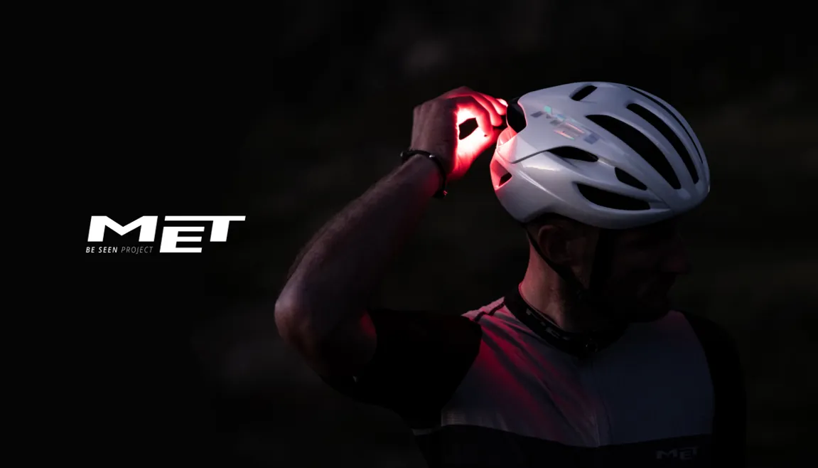 MET USB Rechargeable Rear Light for helmet