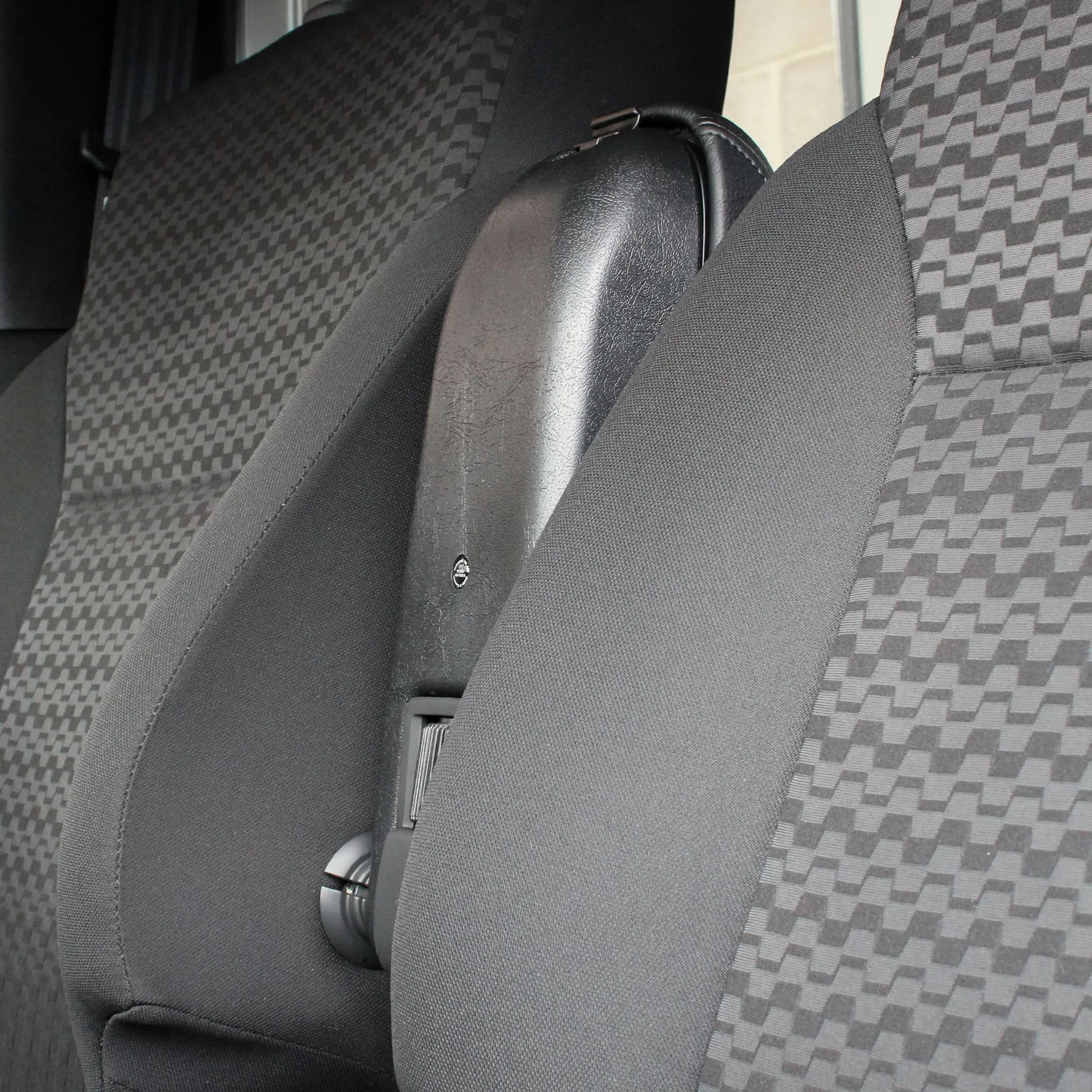 Single Armrest for Suzuki Jimny (2018 )