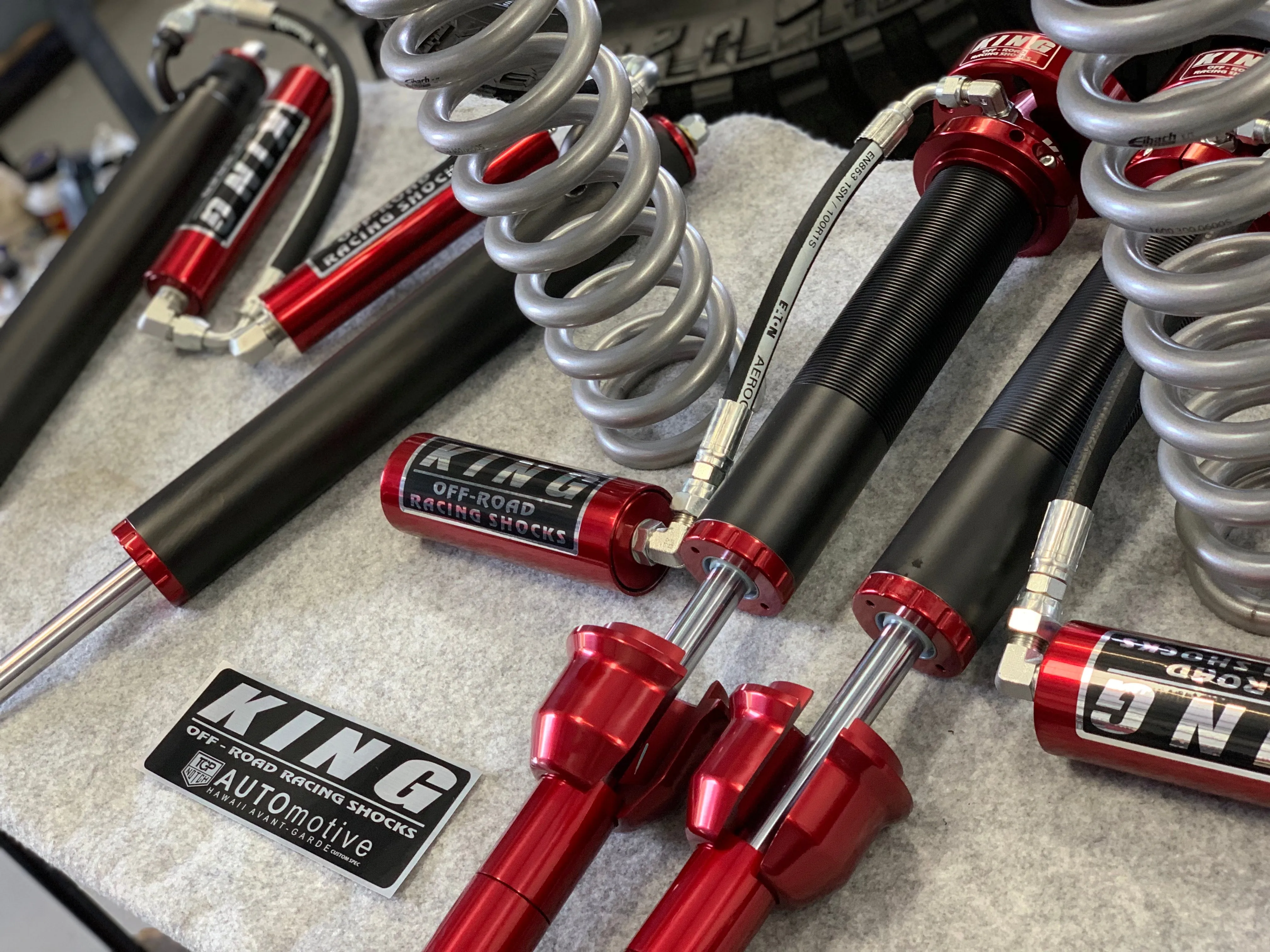 *SPECIAL ORDER* 10''-12'' LIFT 05-UPTACOMA KING REAR SHOCK SET ADJUSTABLE DAMPENING