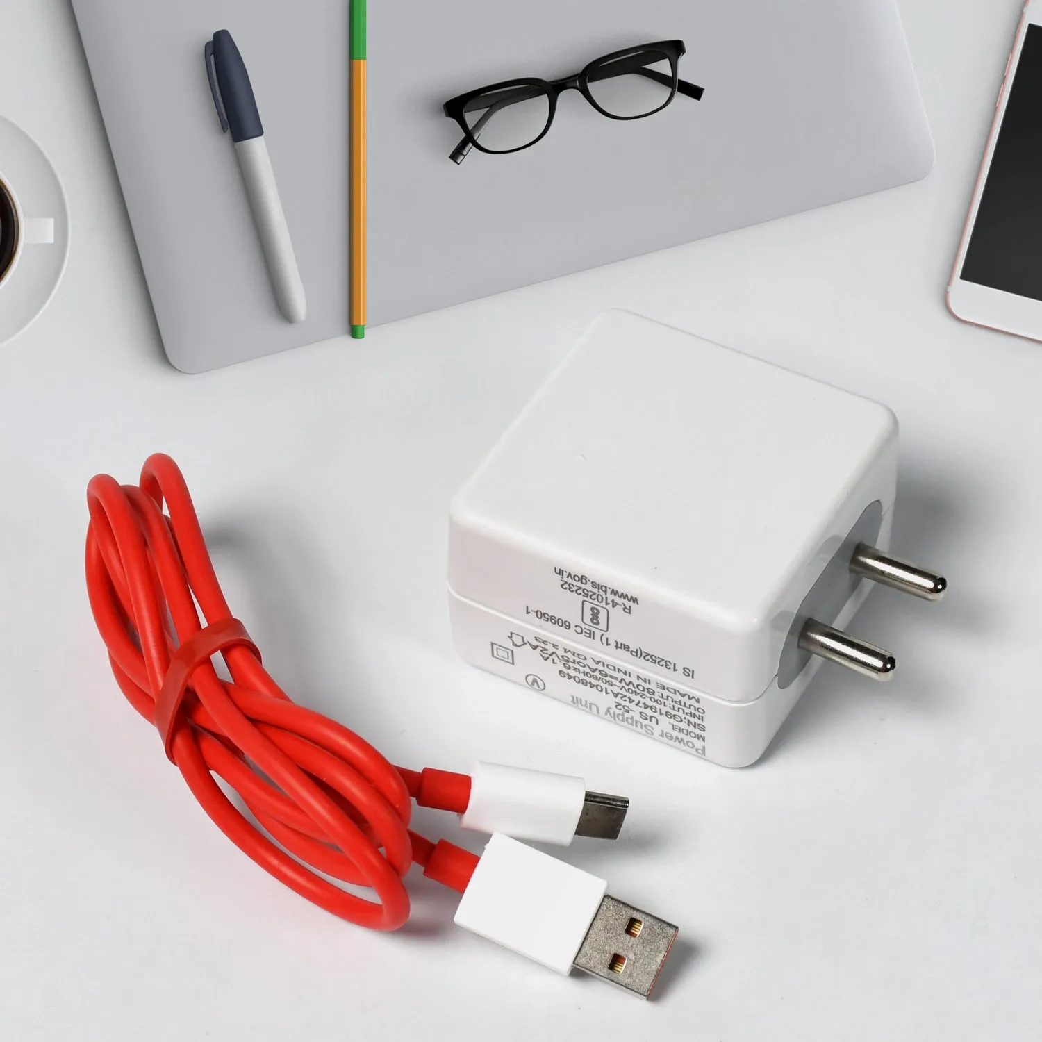 Super Fast Charger With Cable for All iPhone, Android, Smart Phones, Tablets.