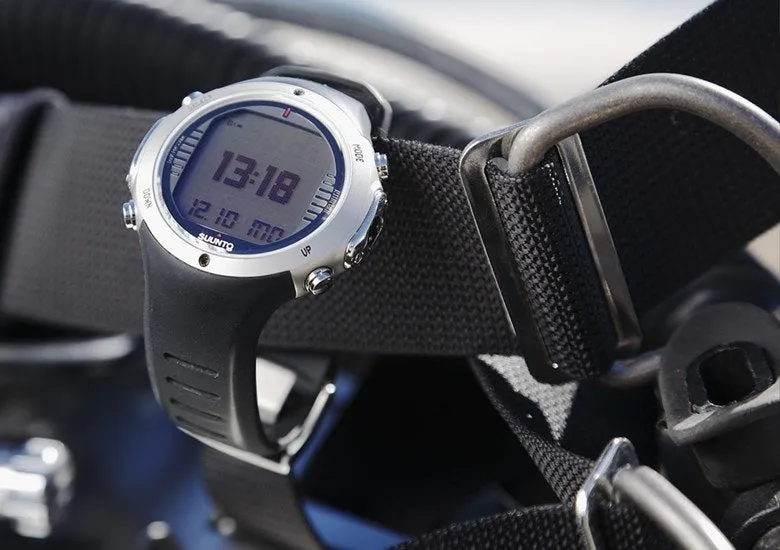 Suunto D6i Novo Dive Computer w/ USB